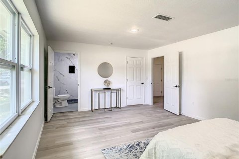 Casa en venta en Maitland, Florida, 5 dormitorios, 219.25 m2 № 2139138 - foto 21