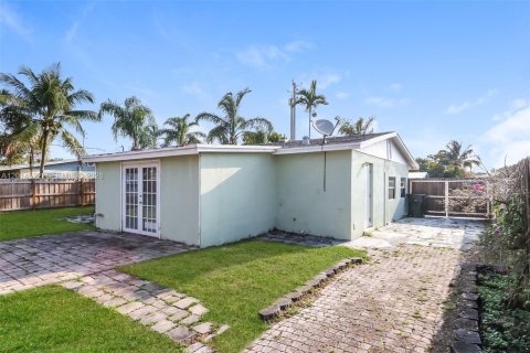 Casa en alquiler en West Palm Beach, Florida, 4 dormitorios, 134.52 m2 № 2076513 - foto 14