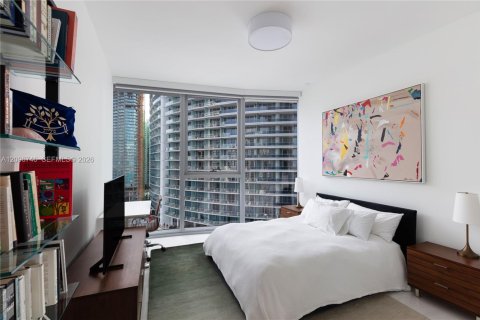 Condominio en venta en Miami, Florida, 3 dormitorios, 228.73 m2 № 2390496 - foto 12