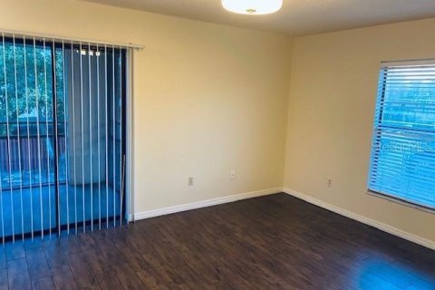 Condo in Orlando, Florida, 3 bedrooms  № 2221307 - photo 3