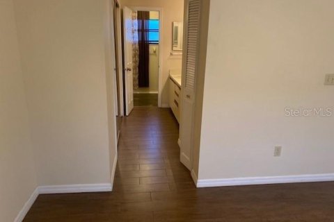 Condo in Orlando, Florida, 3 bedrooms  № 2221307 - photo 5