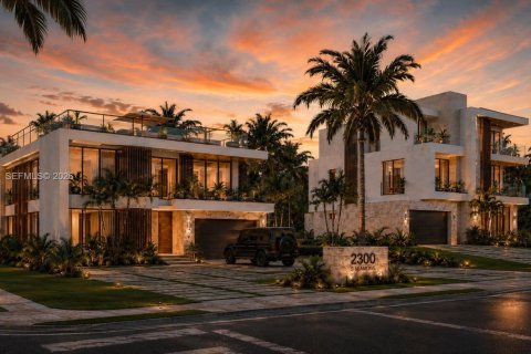 Villa ou maison à vendre à Miami, Floride: 4 chambres, 328.78 m2 № 2282871 - photo 2
