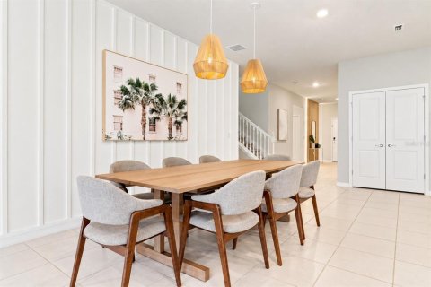 Villa ou maison à vendre à Davenport, Floride: 10 chambres, 408.68 m2 № 2406975 - photo 3
