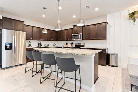 Villa ou maison à vendre à Davenport, Floride: 10 chambres, 408.68 m2 № 2406975 - photo 6