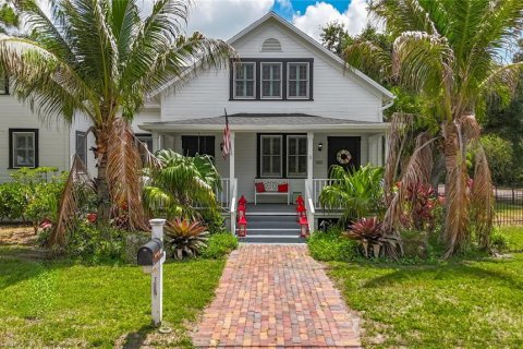 Casa en Bradenton, Florida 3 dormitorios, 256.22 m2 № 2122476