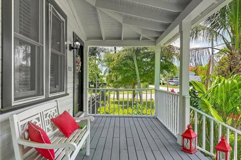 House in Bradenton, Florida 3 bedrooms, 256.22 sq.m. № 2122476 - photo 7