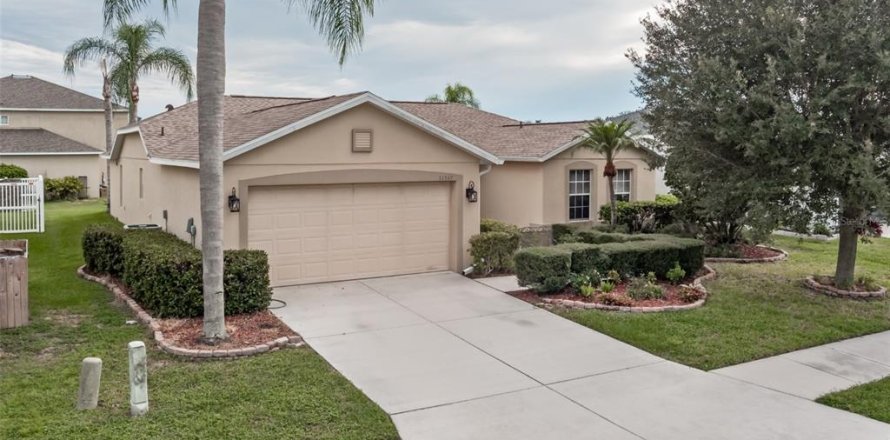 Casa en Parrish, Florida 4 dormitorios, 166.48 m2 № 2122642