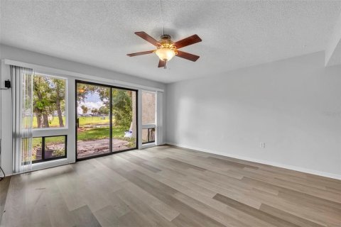 Condominio en venta en Orlando, Florida, 2 dormitorios, 92.81 m2 № 2103314 - foto 15