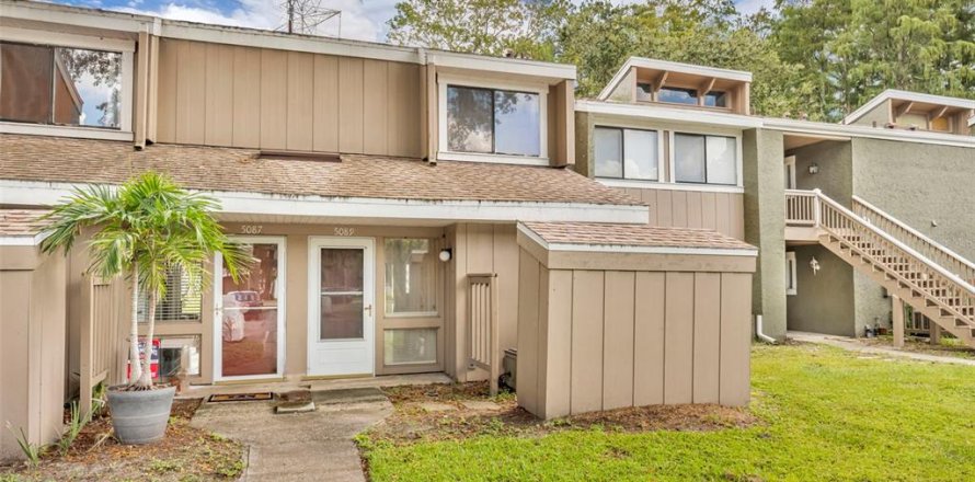 Condominio en Orlando, Florida, 2 dormitorios № 2103314