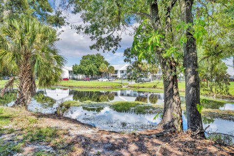 Condominio en venta en Orlando, Florida, 2 dormitorios, 92.81 m2 № 2103314 - foto 26