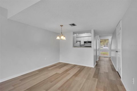 Condominio en venta en Orlando, Florida, 2 dormitorios, 92.81 m2 № 2103314 - foto 11