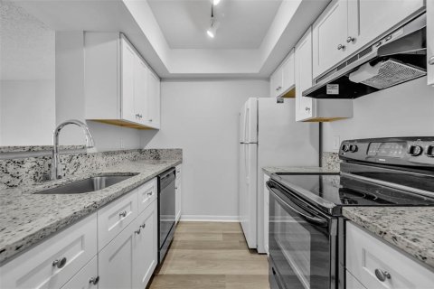 Condominio en venta en Orlando, Florida, 2 dormitorios, 92.81 m2 № 2103314 - foto 6