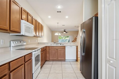 Townhouse in Wesley Chapel, Florida 2 bedrooms, 130.71 sq.m. № 1770069 - photo 5