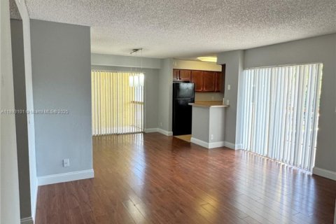 Condominio en venta en Tamarac, Florida, 2 dormitorios, 89 m2 № 1948200 - foto 4