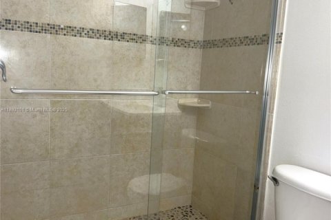 Condominio en venta en Tamarac, Florida, 2 dormitorios, 89 m2 № 1948200 - foto 25