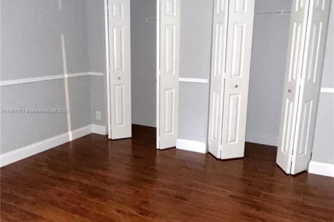 Condominio en venta en Tamarac, Florida, 2 dormitorios, 89 m2 № 1948200 - foto 20