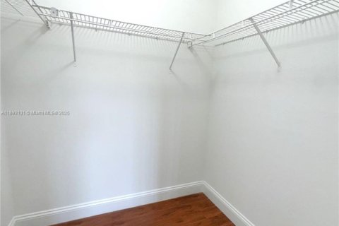 Condominio en venta en Tamarac, Florida, 2 dormitorios, 89 m2 № 1948200 - foto 24