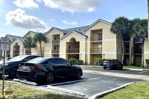 Condominio en venta en Tamarac, Florida, 2 dormitorios, 89 m2 № 1948200 - foto 27