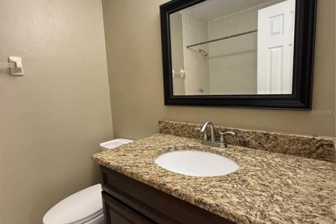 Duplex in Apopka, Florida 2 bedrooms, 108.51 sq.m. № 2123718 - photo 13