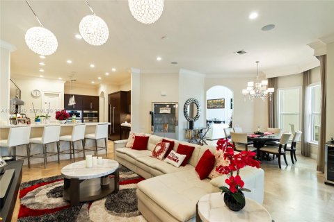 Casa en venta en Hollywood, Florida, 5 dormitorios, 453.55 m2 № 1982077 - foto 30