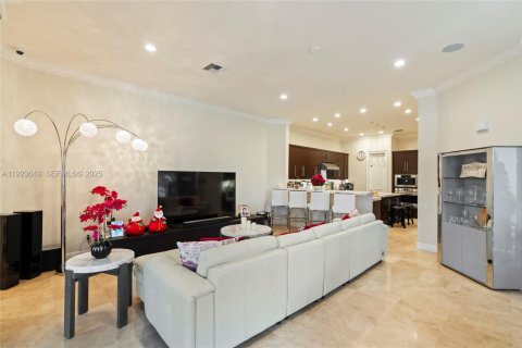 Casa en venta en Hollywood, Florida, 5 dormitorios, 453.55 m2 № 1982077 - foto 29