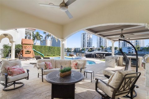 Casa en venta en Hollywood, Florida, 5 dormitorios, 453.55 m2 № 1982077 - foto 21