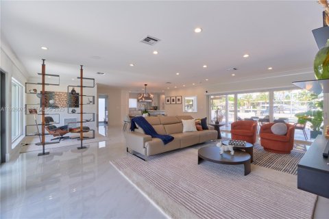 Купить виллу или дом в Форт-Лодердейл, Флорида 3 спальни, 229.1м2, № 1984529 - фото 12