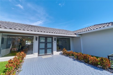 Купить виллу или дом в Форт-Лодердейл, Флорида 3 спальни, 229.1м2, № 1984529 - фото 6