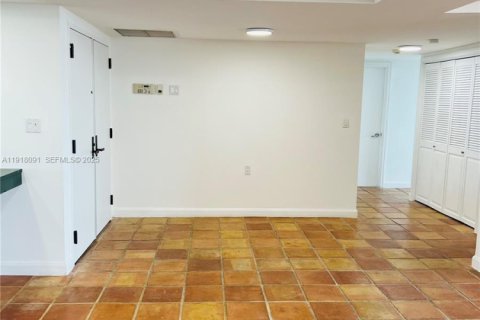 Copropriété à louer à Miami, Floride: 2 chambres, 174.84 m2 № 2019081 - photo 14