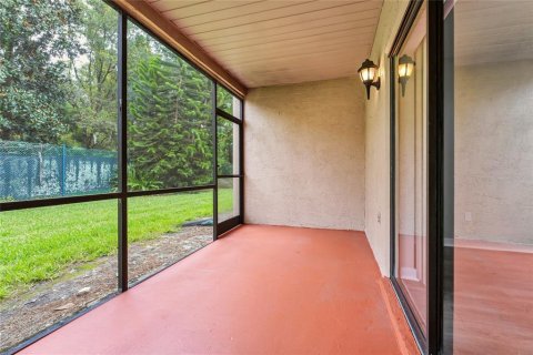 Condominio en alquiler en Orlando, Florida, 3 dormitorios, 108.6 m2 № 1899306 - foto 24