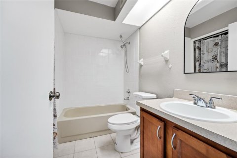 Condominio en alquiler en Orlando, Florida, 3 dormitorios, 108.6 m2 № 1899306 - foto 14