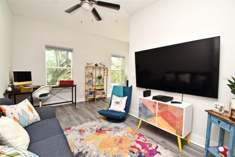Touwnhouse à vendre à Orlando, Floride: 3 chambres, 181.81 m2 № 1911298 - photo 15