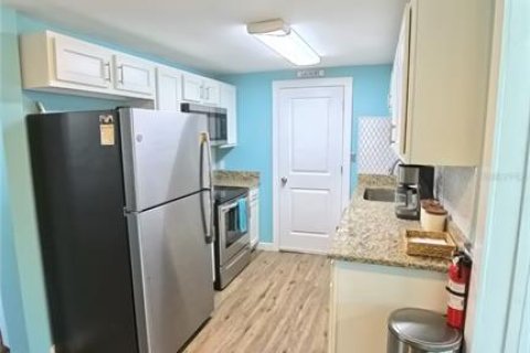 Casa en alquiler en Largo, Florida, 3 dormitorios, 72.56 m2 № 1919301 - foto 5