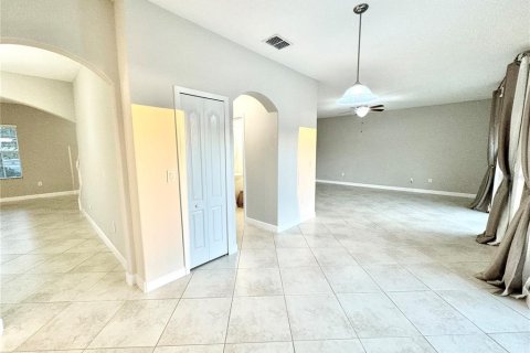 Casa en alquiler en Riverview, Florida, 4 dormitorios, 233.65 m2 № 2095059 - foto 18