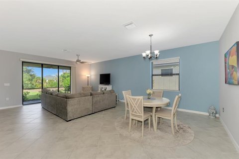 Villa ou maison à vendre à Port Charlotte, Floride: 3 chambres, 172.52 m2 № 2120408 - photo 9