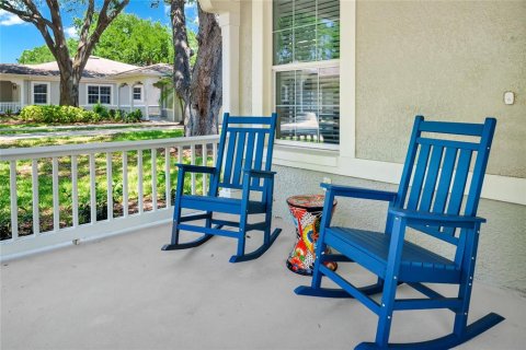 Villa ou maison à louer à Tampa, Floride: 2 chambres, 119.66 m2 № 2406314 - photo 5
