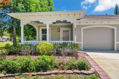 Villa ou maison à Tampa, Floride 2 chambres, 119.66 m2 № 2406314