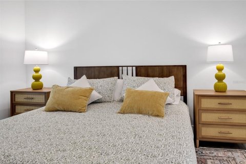 Villa ou maison à louer à Tampa, Floride: 2 chambres, 119.66 m2 № 2406314 - photo 26