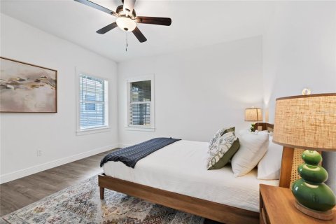 Villa ou maison à louer à Tampa, Floride: 2 chambres, 119.66 m2 № 2406314 - photo 23