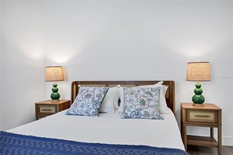 Villa ou maison à louer à Tampa, Floride: 2 chambres, 119.66 m2 № 2406314 - photo 24