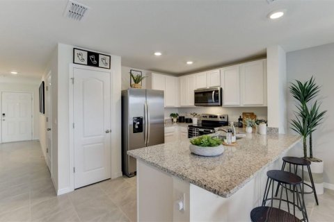 Touwnhouse à vendre à Daytona Beach, Floride: 3 chambres, 135.92 m2 № 1914330 - photo 5