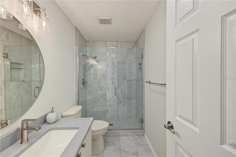 House in Spring Hill, Florida 2 bedrooms, 170.48 sq.m. № 2416693 - photo 27
