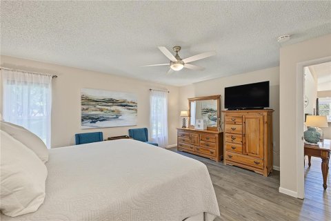 House in Spring Hill, Florida 2 bedrooms, 170.48 sq.m. № 2416693 - photo 30