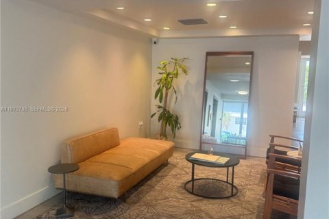 Снять в аренду кондоминиум в Норт-Бей-Виллидж, Флорида 2 спальни, 99.96м2, № 2031169 - фото 2