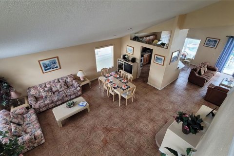 Villa ou maison à vendre à Kissimmee, Floride: 4 chambres, 207.17 m2 № 1835993 - photo 13