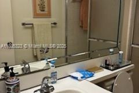 Condo in Greenacres, Florida, 2 bedrooms  № 1748813 - photo 29