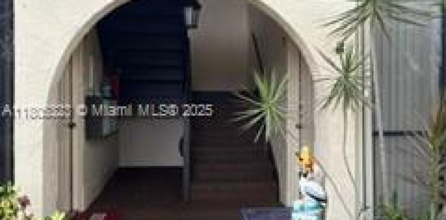 Condo in Greenacres, Florida, 2 bedrooms  № 1748813
