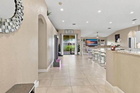 Casa en venta en Port St. Lucie, Florida, 4 dormitorios, 197.32 m2 № 2421315 - foto 8