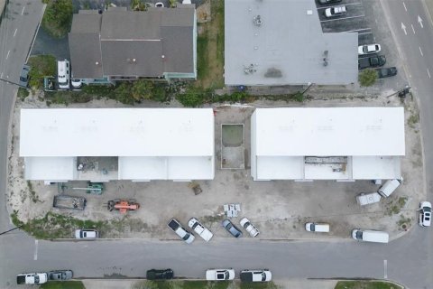 Condominio en venta en Treasure Island, Florida, 5 dormitorios, 261.15 m2 № 933584 - foto 21