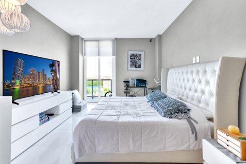 Copropriété à vendre à Sunny Isles Beach, Floride: 2 chambres, 126.07 m2 № 1944404 - photo 13